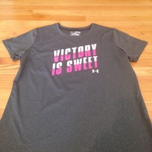 Under Armor tee